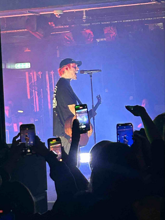 Waterparks and Stand Atlantic